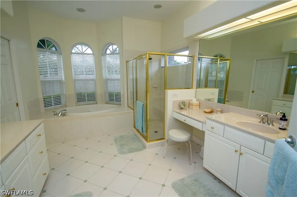 8229 Allendale Court Naples FL 34120