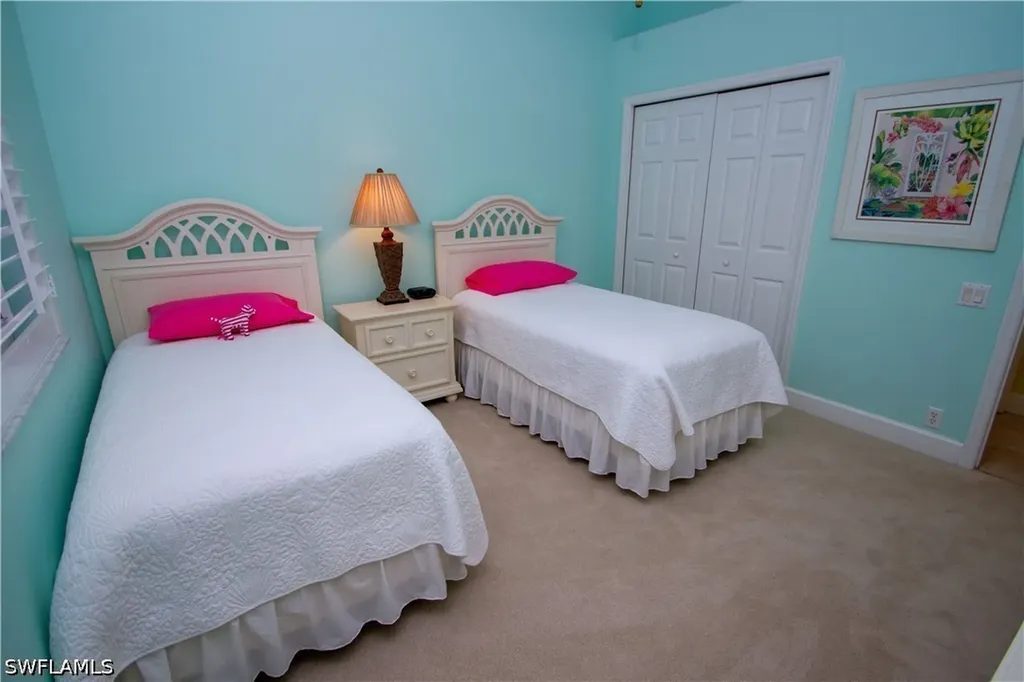 8229 Allendale Court Naples FL 34120