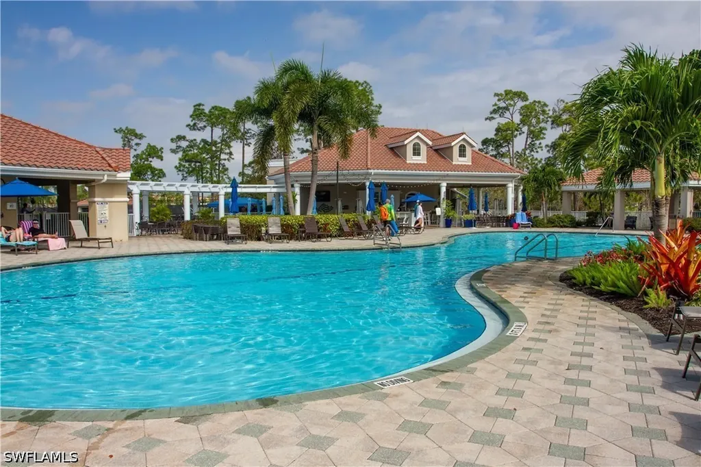 8229 Allendale Court Naples FL 34120