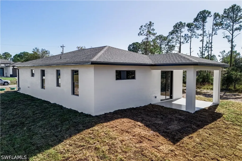 322 Loire Avenue S Lehigh Acres FL 33974