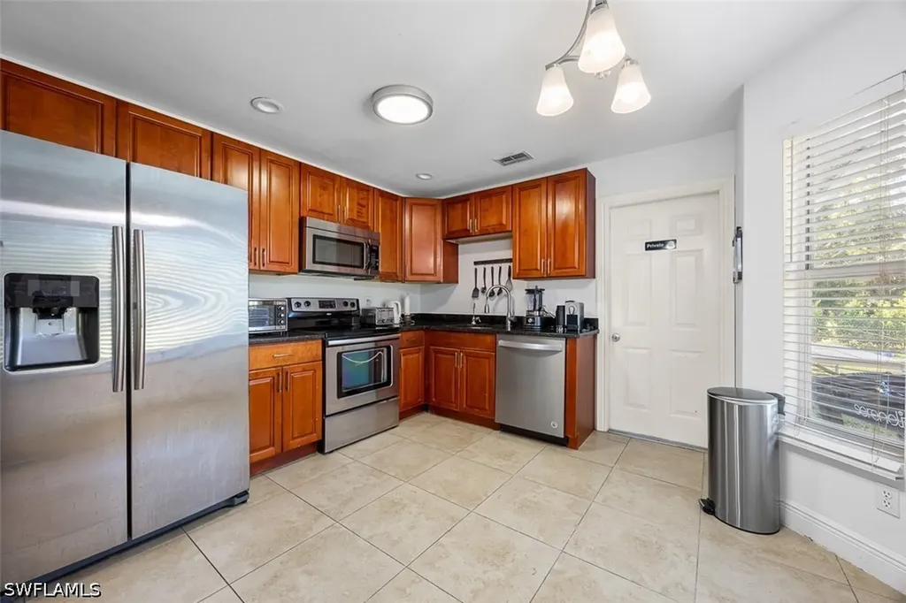 441 3rd Street SW Naples FL 34117