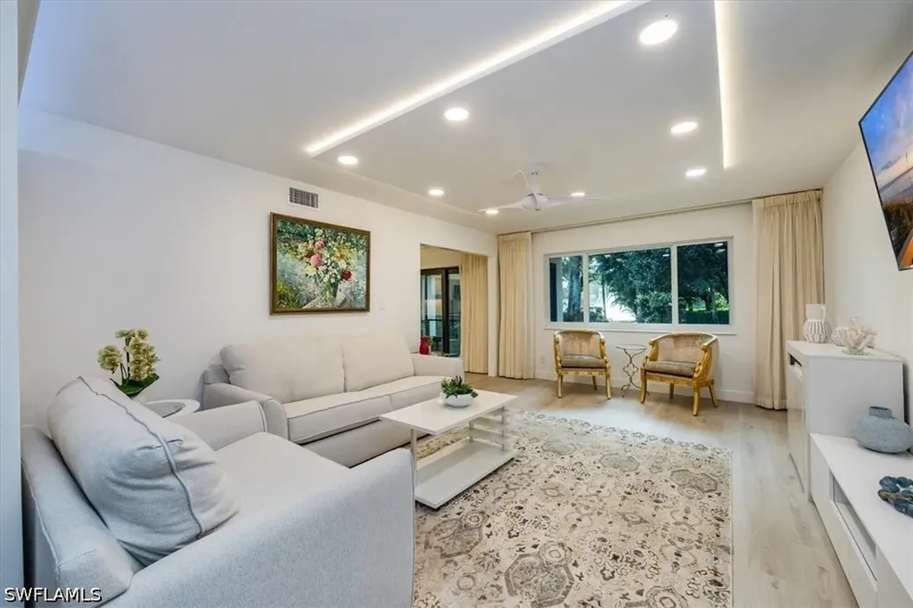 1772 Bald Eagle Drive Naples FL 34105