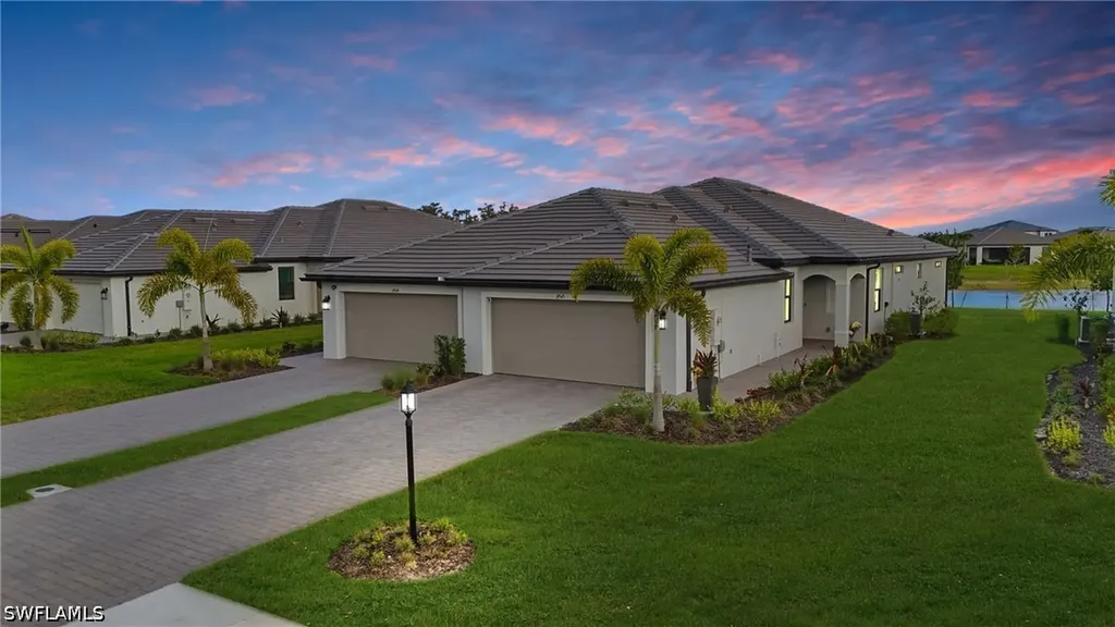 19545 Hinkley Drive Estero FL 33928