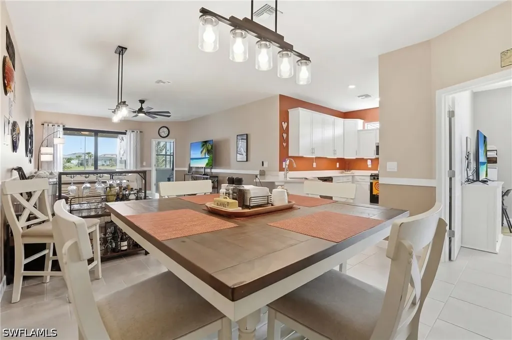 19545 Hinkley Drive Estero FL 33928