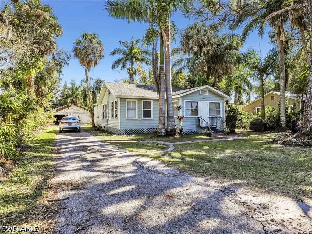 1132 River Road North Fort Myers FL 33903