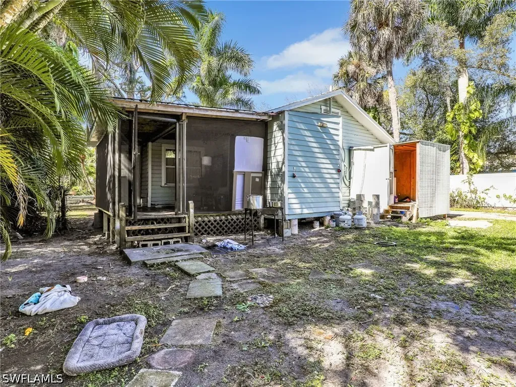 1132 River Road North Fort Myers FL 33903