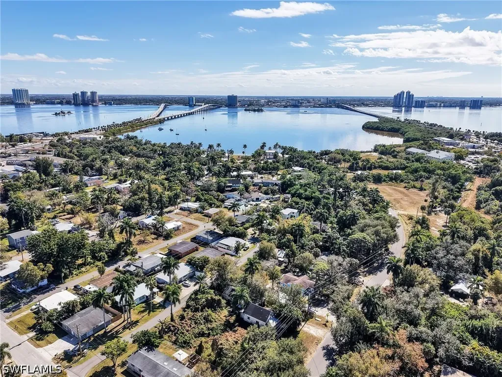 1132 River Road North Fort Myers FL 33903