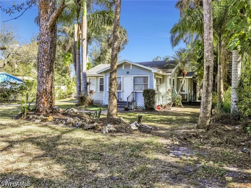 1132 River Road North Fort Myers FL 33903