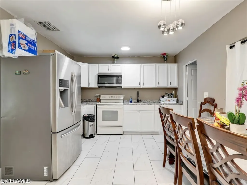 1132 River Road North Fort Myers FL 33903