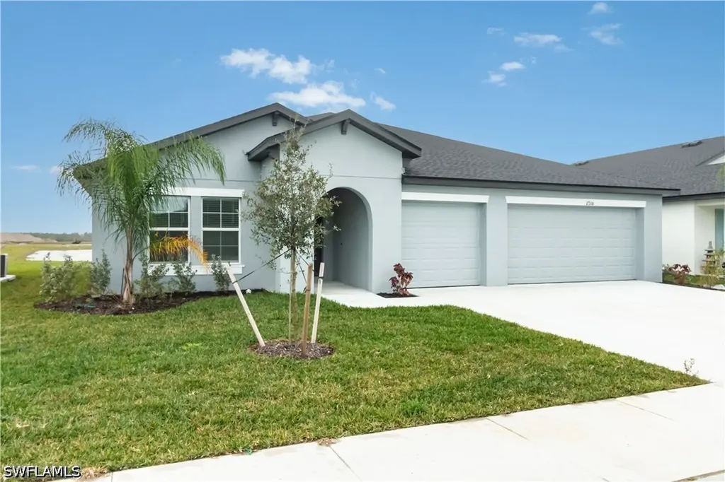 17208 Monte Isola Way North Fort Myers FL 33917
