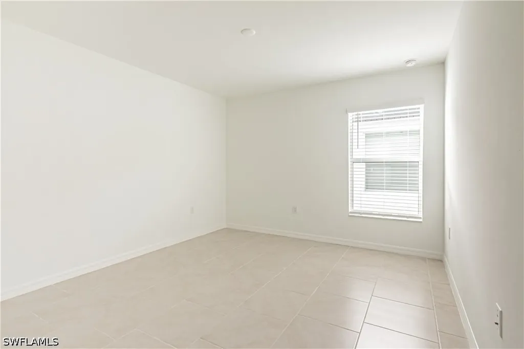 17208 Monte Isola Way North Fort Myers FL 33917