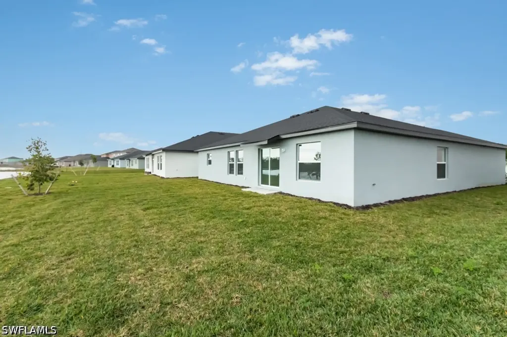 17208 Monte Isola Way North Fort Myers FL 33917