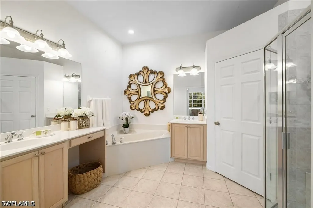 10100 Valiant Court Miromar Lakes FL 33913