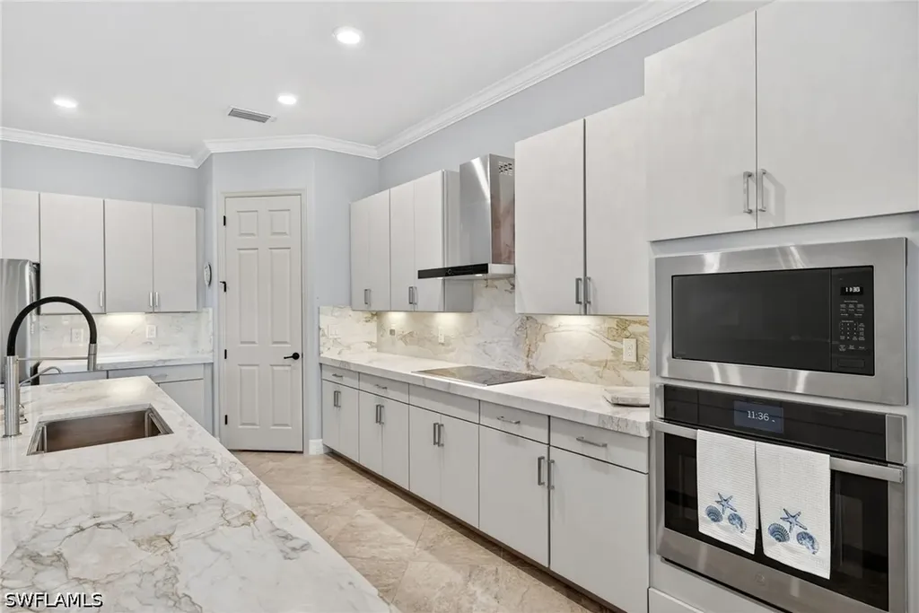 28008 Kerry Court Bonita Springs FL 34135