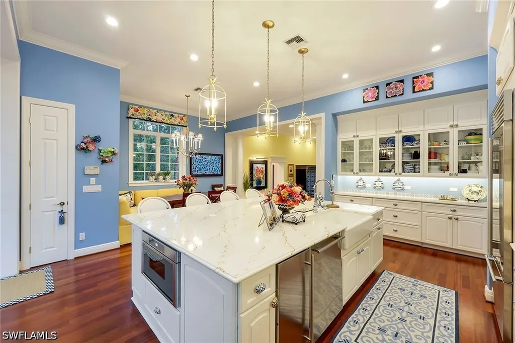 27710 Marina Isle Court Bonita Springs FL 34134