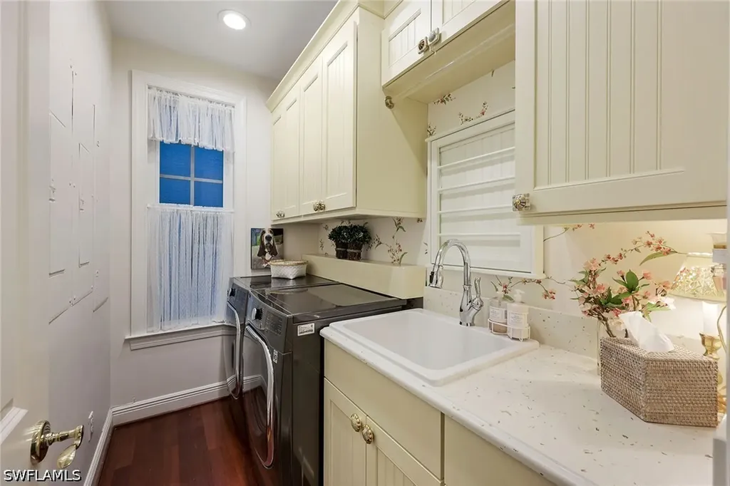 27710 Marina Isle Court Bonita Springs FL 34134