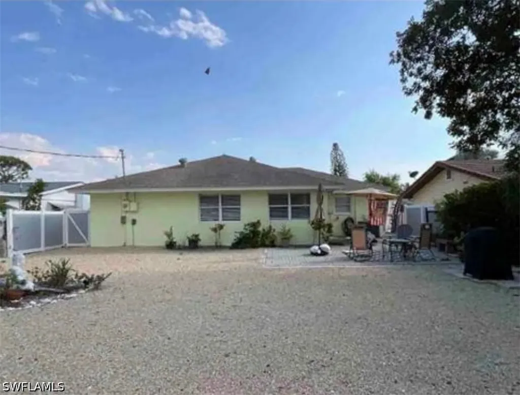 125 4th Street Bonita Springs FL 34134