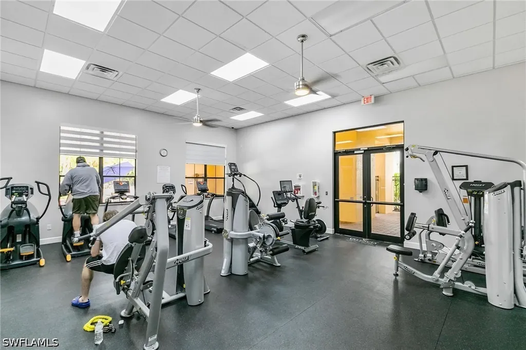 1909 Par Drive Naples FL 34120