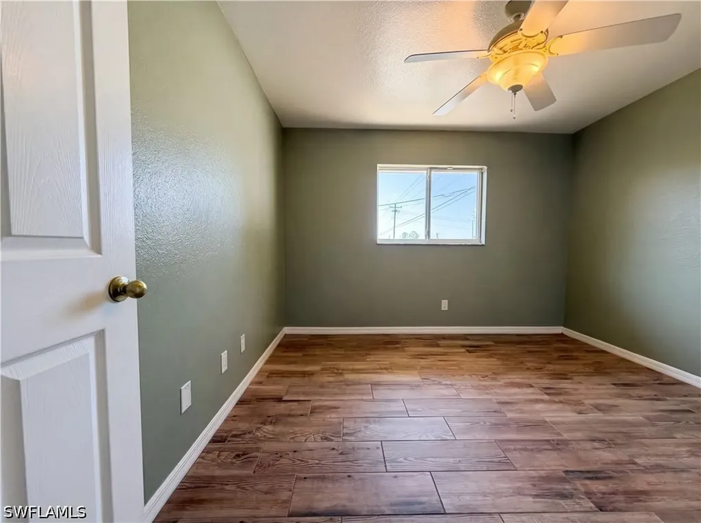 102 SE 43rd Lane Cape Coral FL 33904