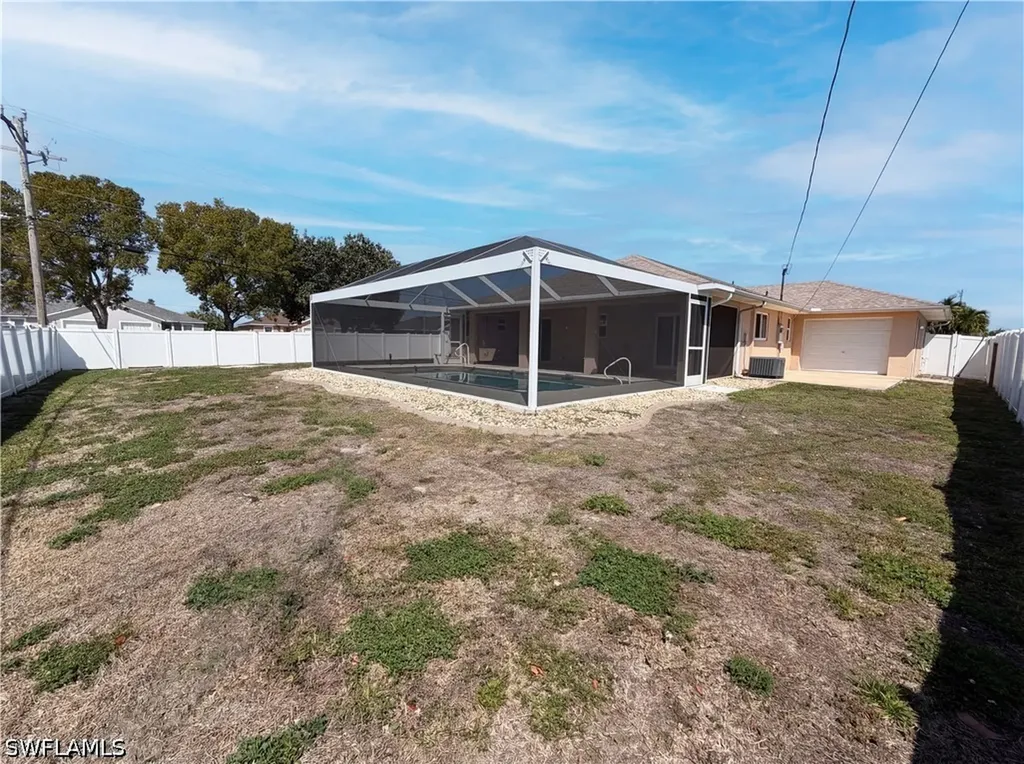102 SE 43rd Lane Cape Coral FL 33904