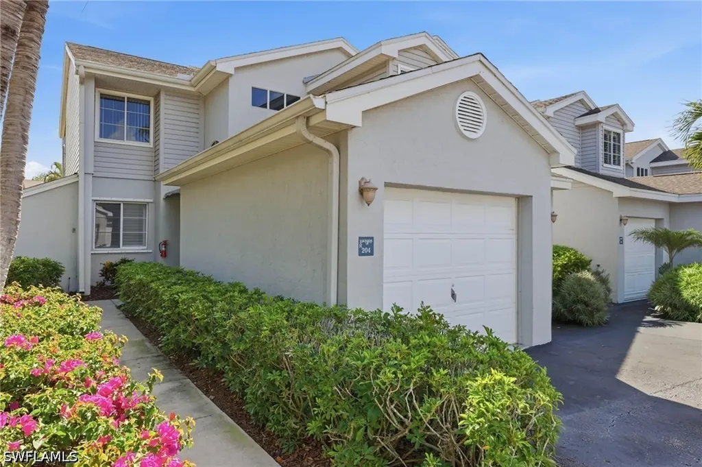 2860 Citrus Lake Drive Naples FL 34109