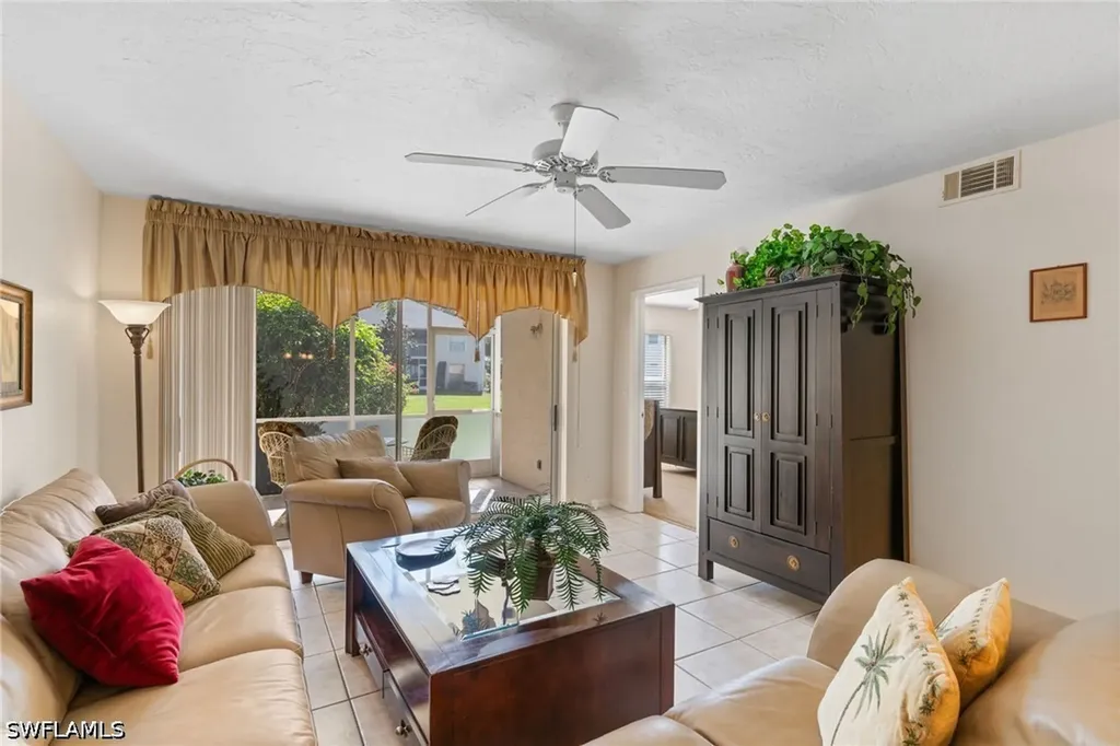 776 Landover Circle Naples FL 34104