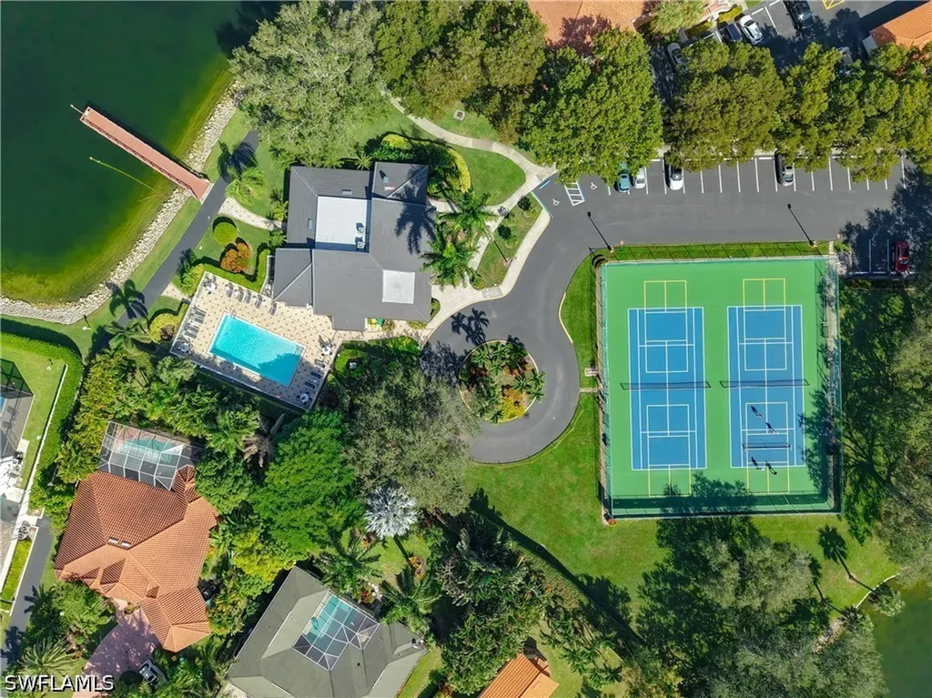 776 Landover Circle Naples FL 34104