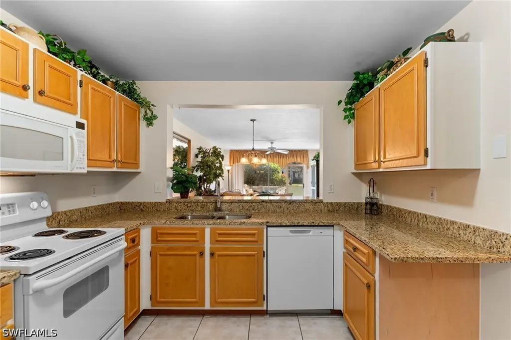 776 Landover Circle Naples FL 34104