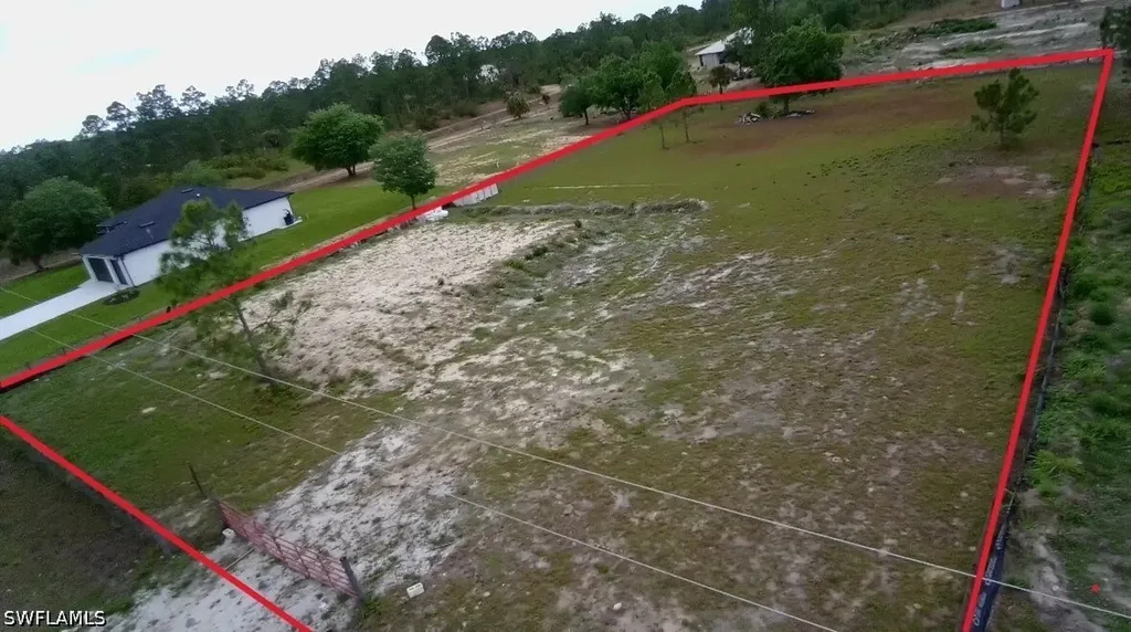 7932 3rd Terrace Labelle FL 33935