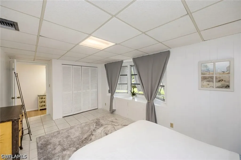2261 11th Street N Naples FL 34103