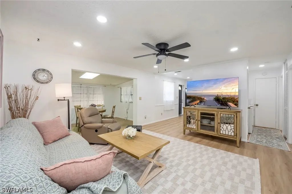 2261 11th Street N Naples FL 34103