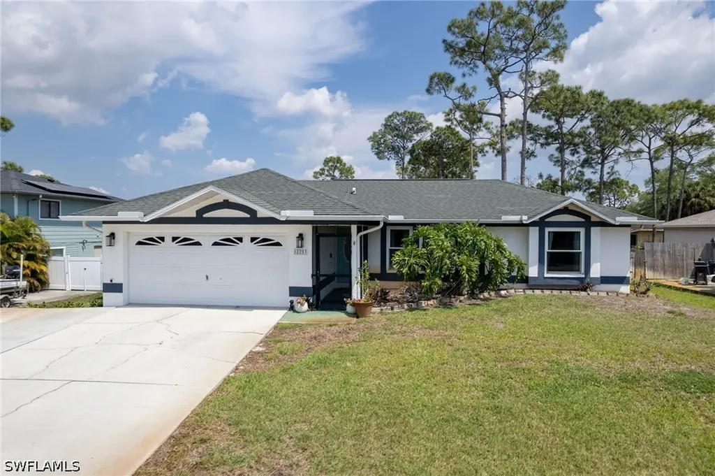18253 Maple Road Fort Myers FL 33967