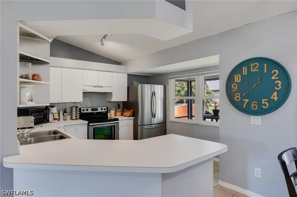 18253 Maple Road Fort Myers FL 33967