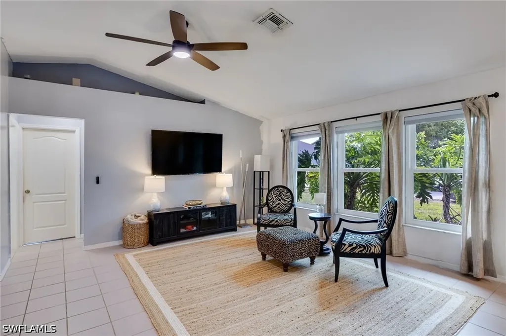 18253 Maple Road Fort Myers FL 33967