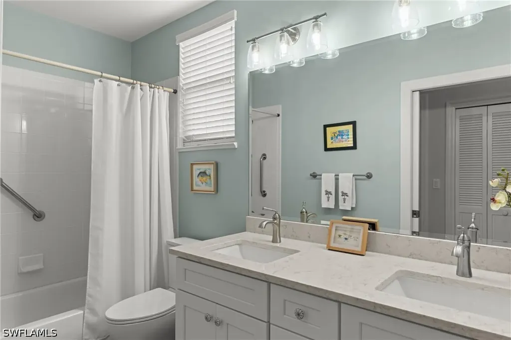 24812 Hollybrier Lane Bonita Springs FL 34134