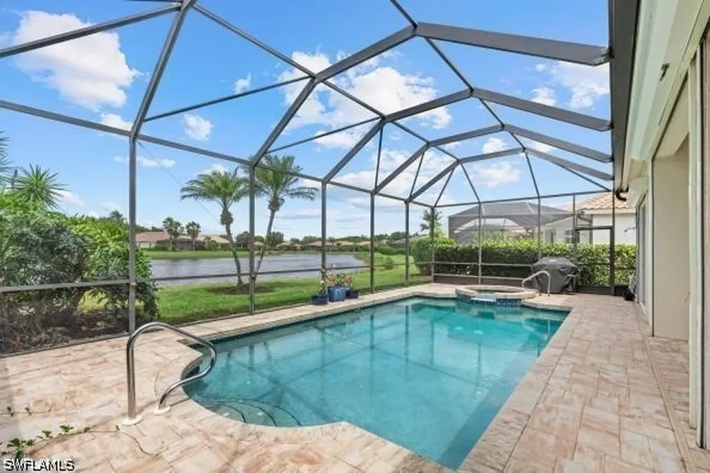 24812 Hollybrier Lane Bonita Springs FL 34134
