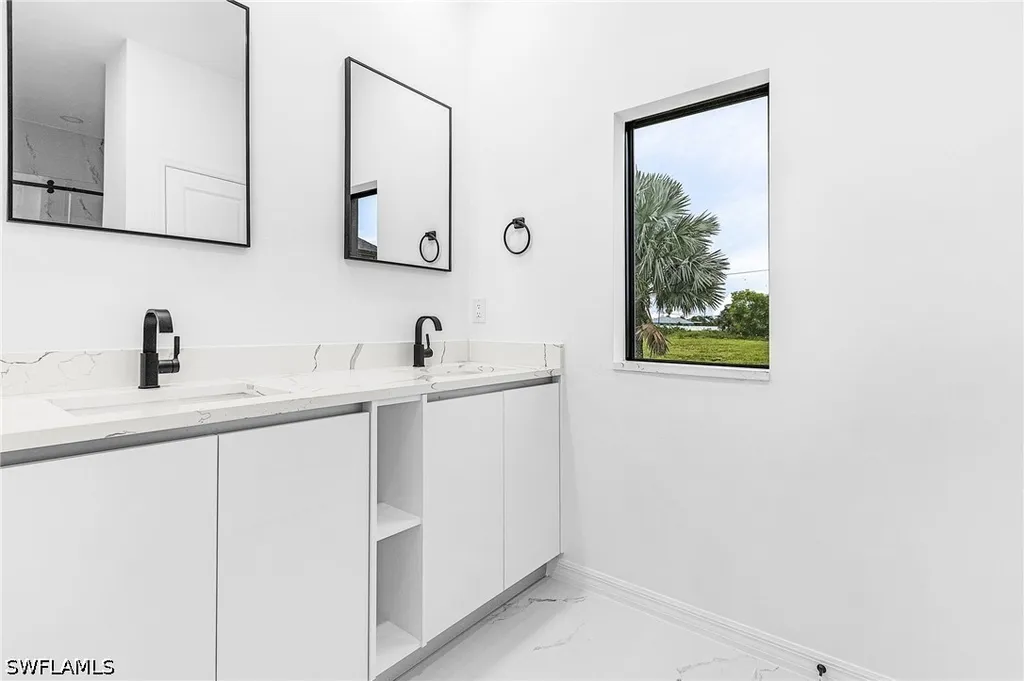 1630 NE 17th Terrace Cape Coral FL 33909
