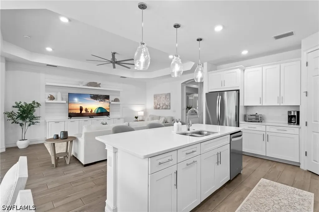 28013 Seasons Tide Avenue Bonita Springs FL 34135