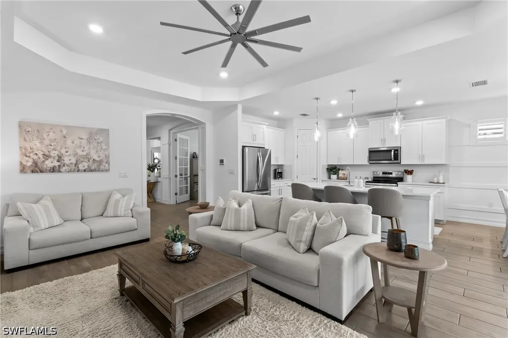 28013 Seasons Tide Avenue Bonita Springs FL 34135