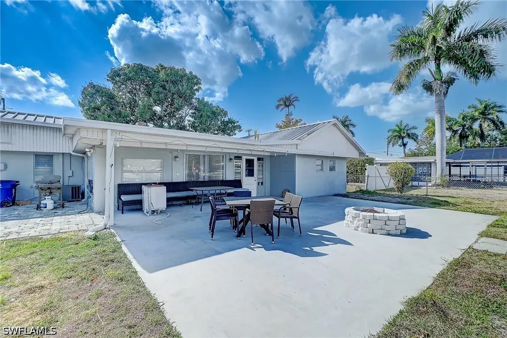 1138 Harbor Drive Fort Myers FL 33917