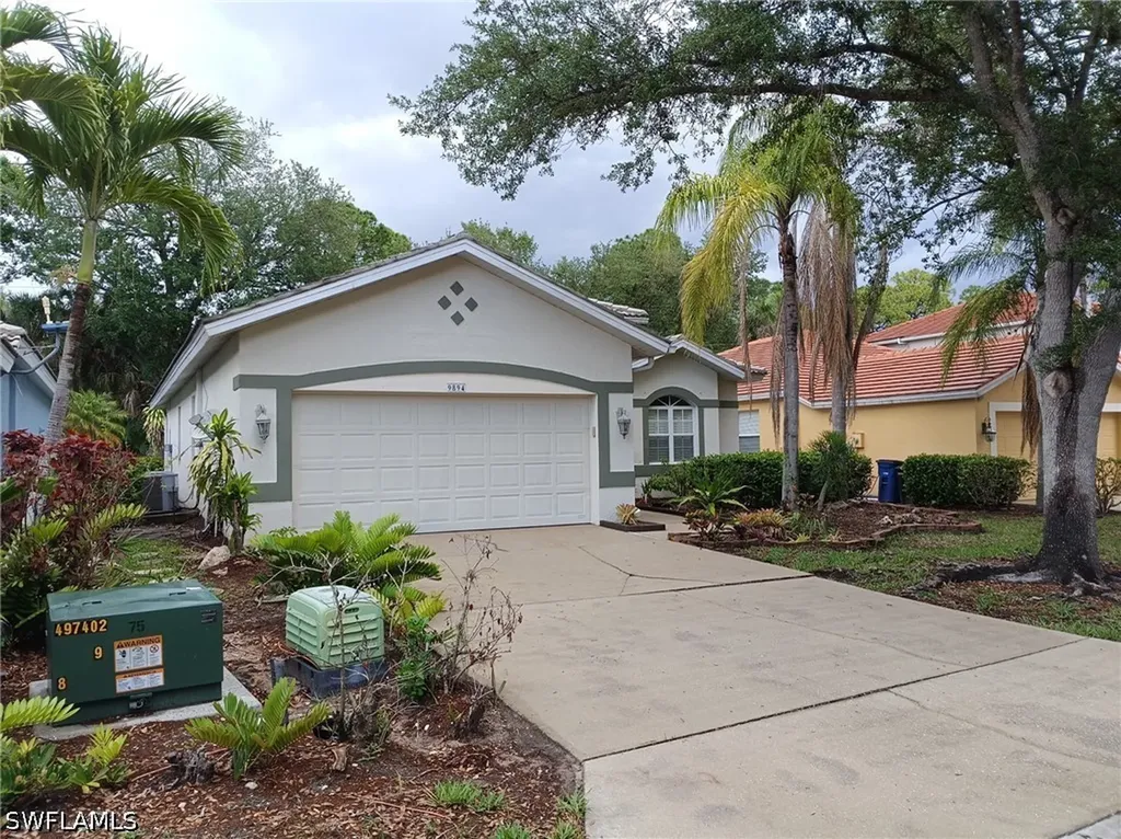 9894 Colonial Walk N Estero FL 33928