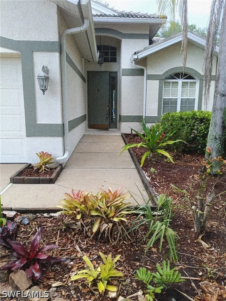 9894 Colonial Walk N Estero FL 33928