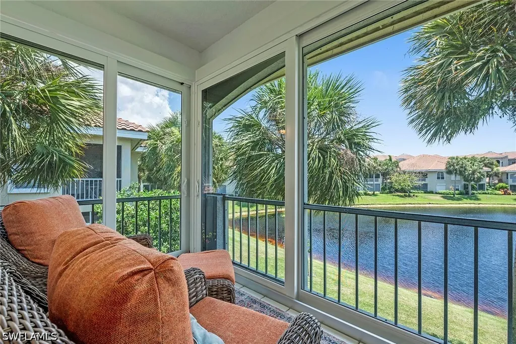 8479 Abbington Circle Naples FL 34108