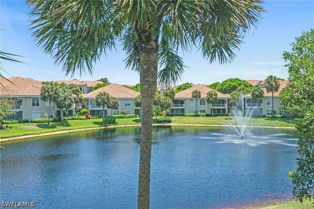 8479 Abbington Circle Naples FL 34108