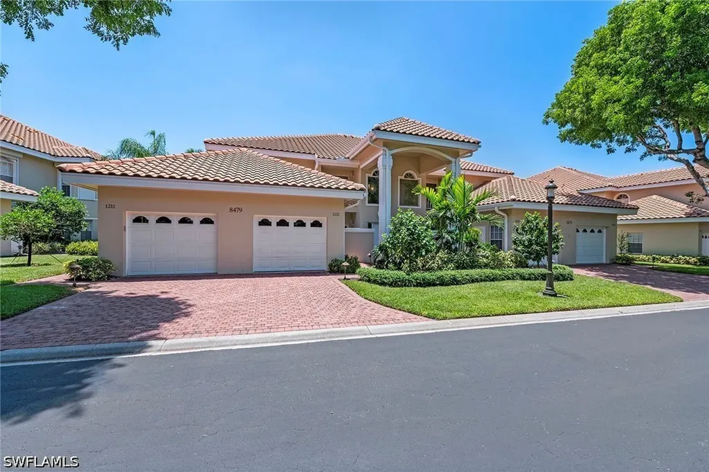 8479 Abbington Circle Naples FL 34108