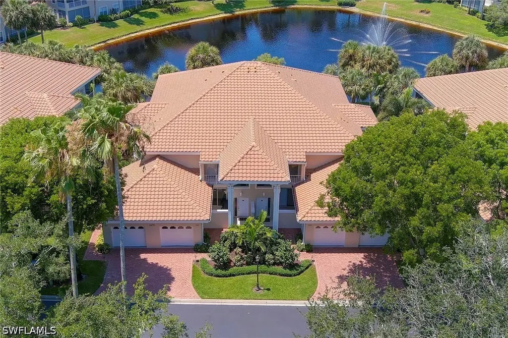 8479 Abbington Circle Naples FL 34108