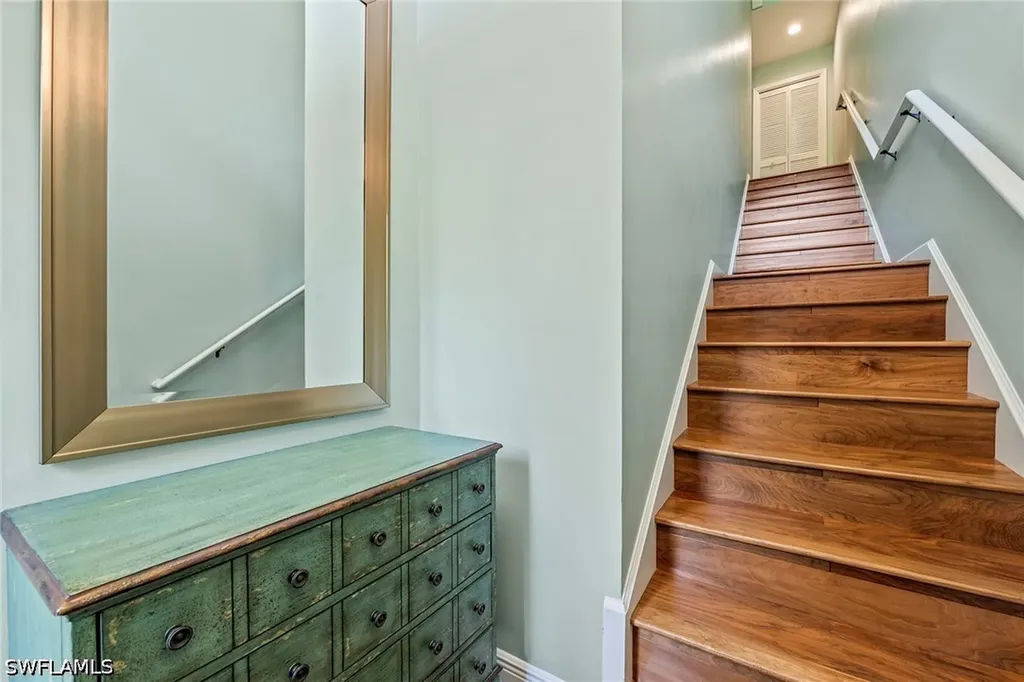 8479 Abbington Circle Naples FL 34108