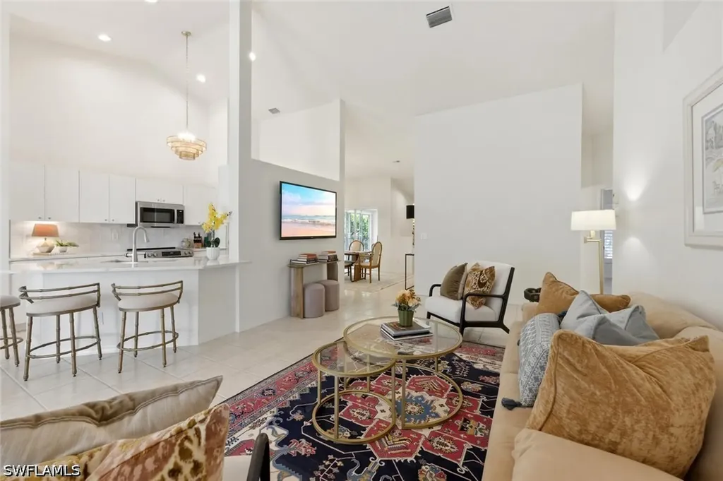 5300 Andover Drive Naples FL 34110