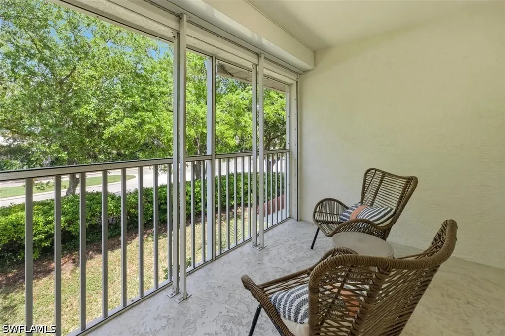 5300 Andover Drive Naples FL 34110