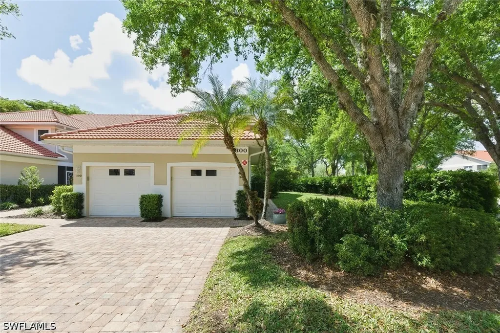 5300 Andover Drive Naples FL 34110